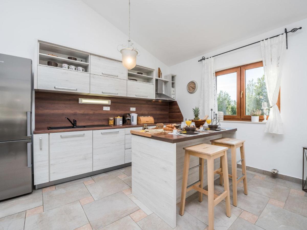 Holiday Home Velebit By Interhome Rovanjska Extérieur photo