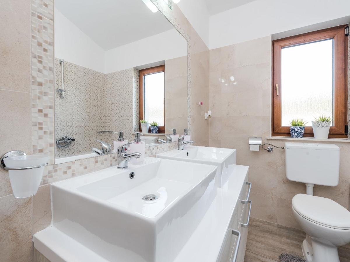 Holiday Home Velebit By Interhome Rovanjska Extérieur photo